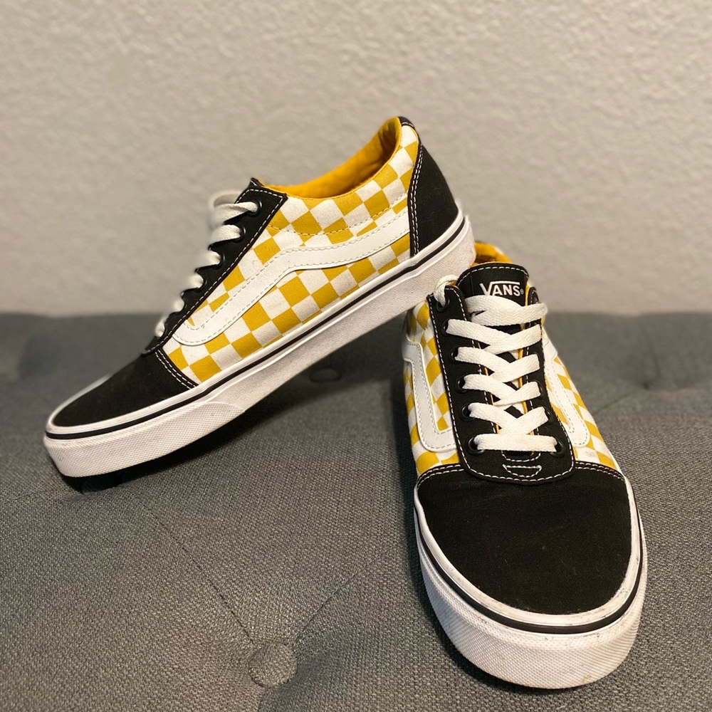 Old Skool Black & Yellow Checkered Canvas Vans